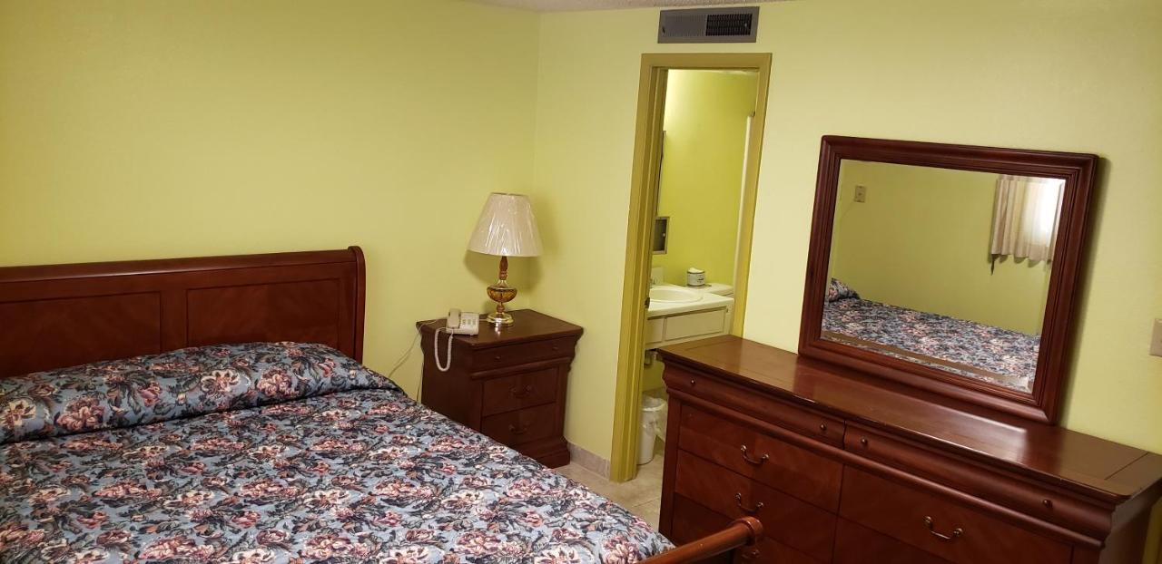 Westernaire Motel 3*