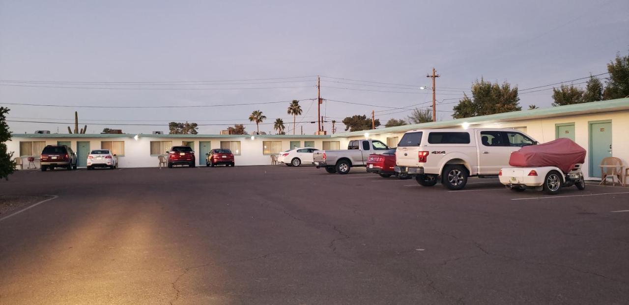 Westernaire Motel 3*